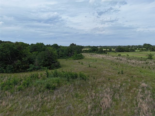 9774 N State Highway 78, Ravenna, TX 75476
