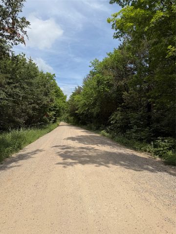 9774 N State Highway 78, Ravenna, TX 75476