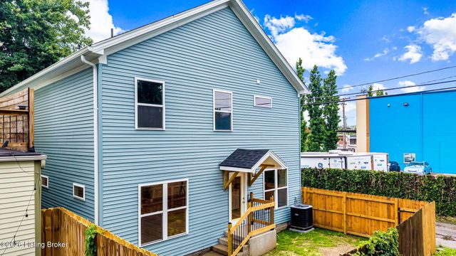 615 Myrtle St, Louisville, KY 40208