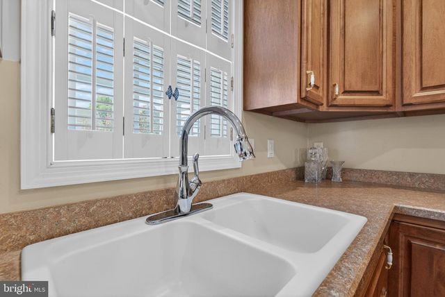 717 HEATHER RDG, Manheim, PA 17545