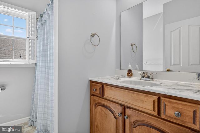 717 HEATHER RDG, Manheim, PA 17545