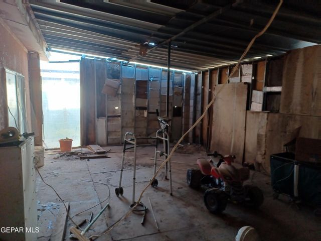 627 MILO Drive, El Paso, TX 79927