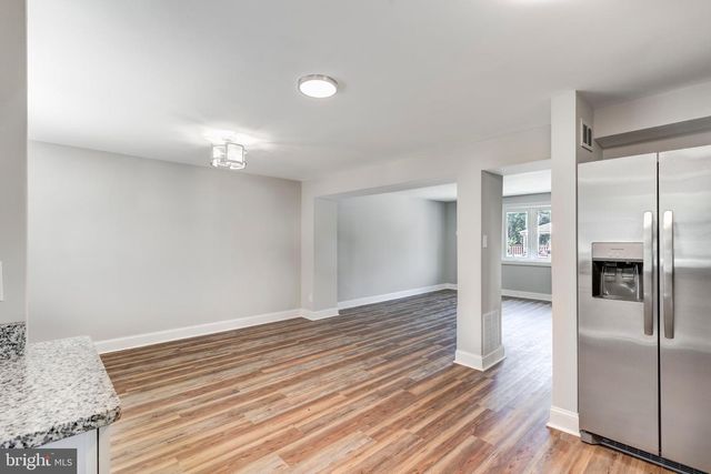 6641 MAROTT DR, Baltimore, MD 21207