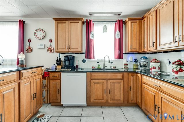128 Cedar Fork Rd, Richmond, VA 23223
