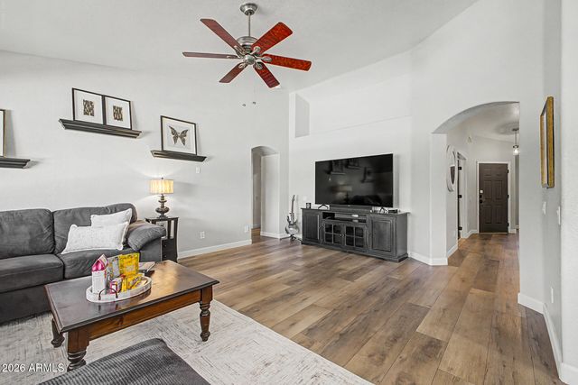 1312 W LYNX Way, Chandler, AZ 85248