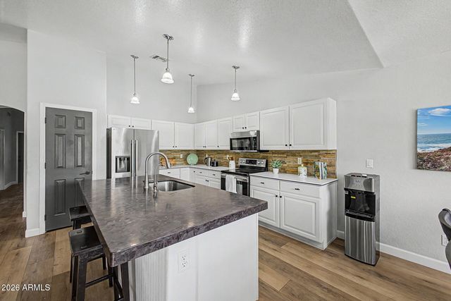 1312 W LYNX Way, Chandler, AZ 85248