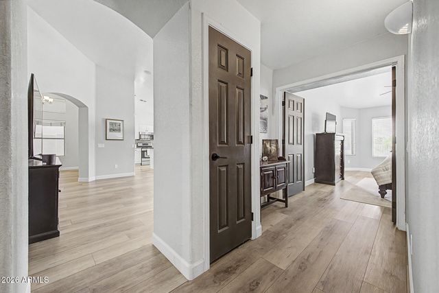 1312 W LYNX Way, Chandler, AZ 85248