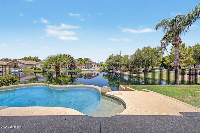 1312 W LYNX Way, Chandler, AZ 85248