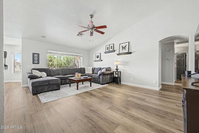 1312 W LYNX Way, Chandler, AZ 85248