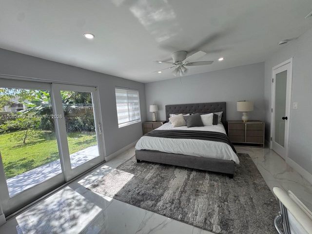 5430 SW 99th Ave, Miami, FL 33165
