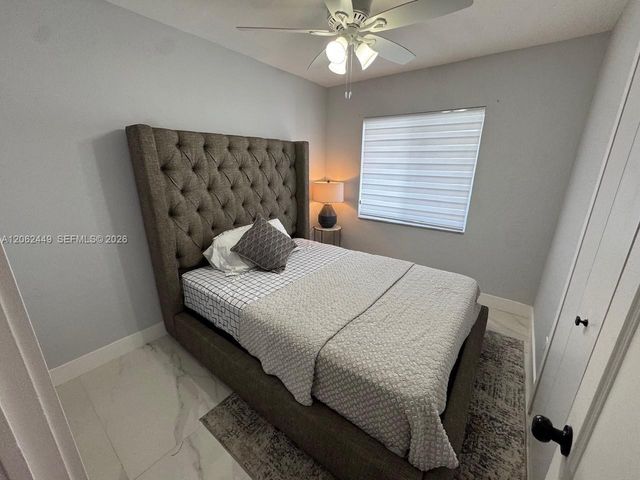 5430 SW 99th Ave, Miami, FL 33165