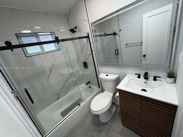 5430 SW 99th Ave, Miami, FL 33165