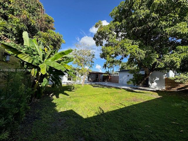 5430 SW 99th Ave, Miami, FL 33165