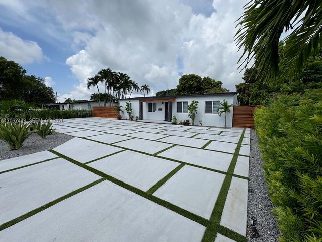5430 SW 99th Ave, Miami, FL 33165