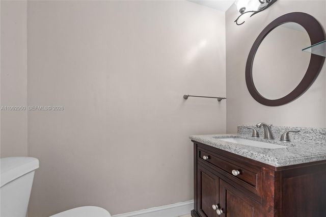 1154 NW 183rd Ter, Pembroke Pines, FL 33029