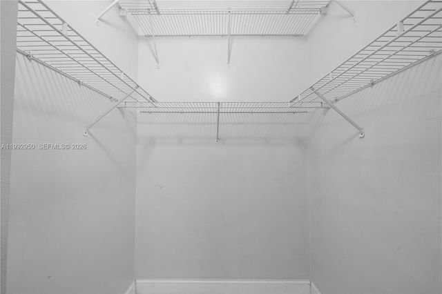 1154 NW 183rd Ter, Pembroke Pines, FL 33029