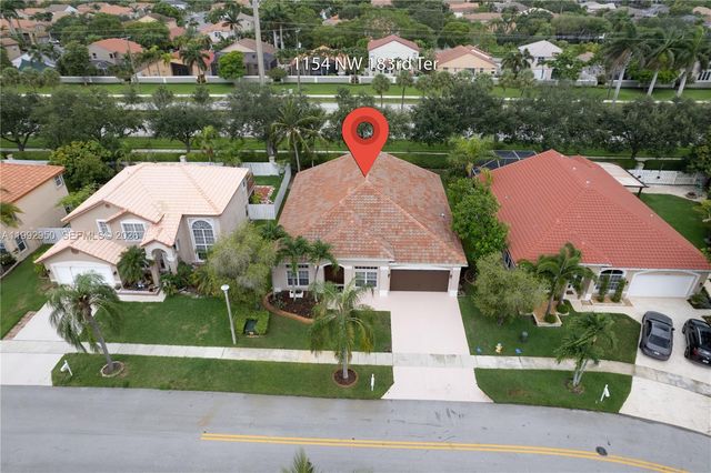 1154 NW 183rd Ter, Pembroke Pines, FL 33029