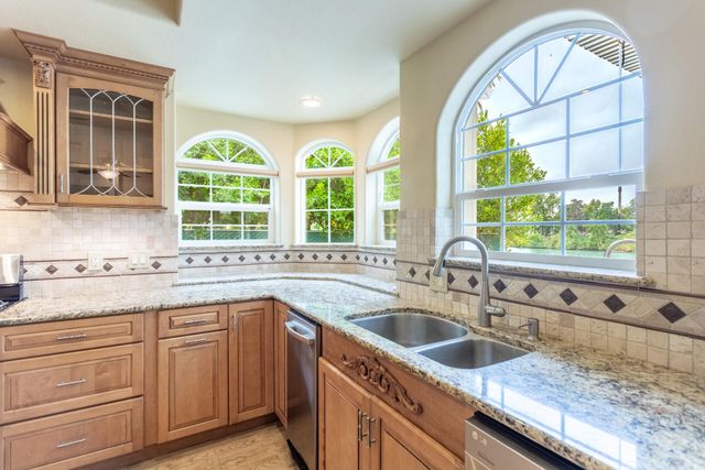 300 Agua Verdi Drive, Red Bluff, CA 96080