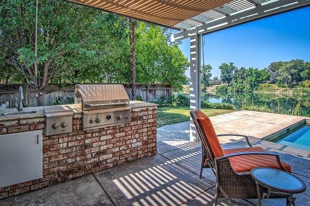 300 Agua Verdi Drive, Red Bluff, CA 96080