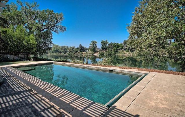 300 Agua Verdi Drive, Red Bluff, CA 96080