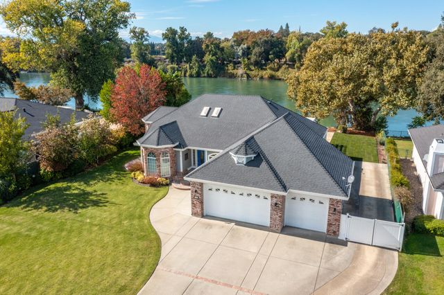 300 Agua Verdi Drive, Red Bluff, CA 96080