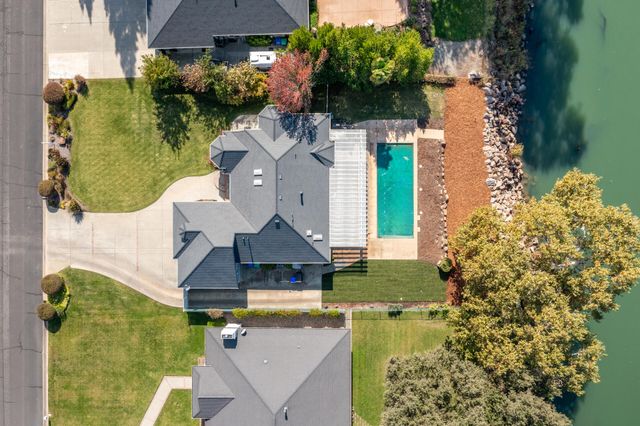 300 Agua Verdi Drive, Red Bluff, CA 96080