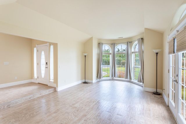 300 Agua Verdi Drive, Red Bluff, CA 96080