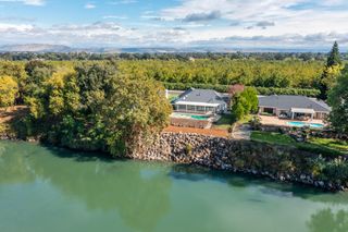 300 Agua Verdi Drive, Red Bluff, CA 96080