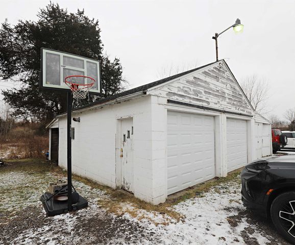 12803 Brady Road, Chesaning Twp, MI 48616