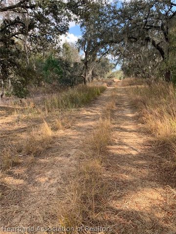 2304 N Barclay Road, Avon Park, FL 33825