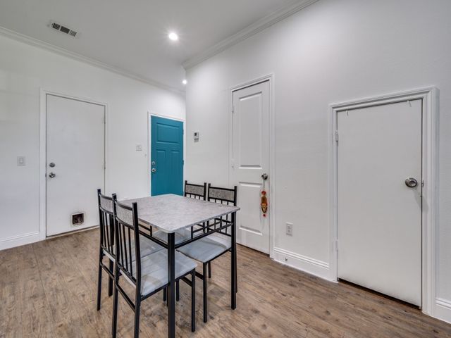 2709 Pennsylvania Avenue, Dallas, TX 75215