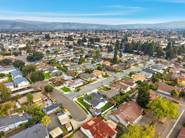 37003 Shasta St, Fremont, CA 94536