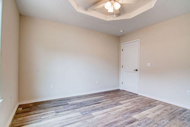 520 S Troy Avenue, Springfield, MO 65802