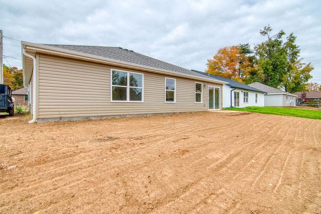 520 S Troy Avenue, Springfield, MO 65802