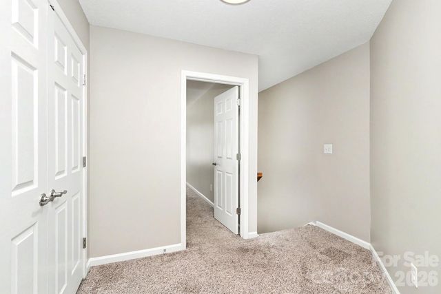 3219 Decapolis Drive, Charlotte, NC 28215
