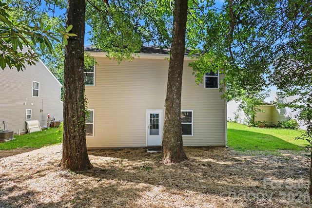 3219 Decapolis Drive, Charlotte, NC 28215