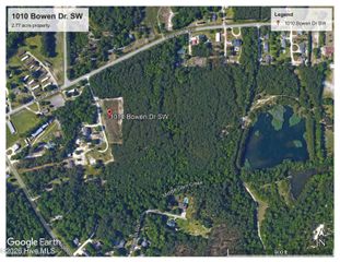 1010 Bowen Drive SW, Shallotte, NC 28470