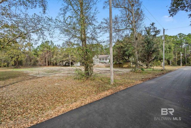 17065 Britt Lane, Bon Secour, AL 36511