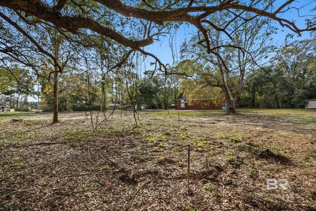 17065 Britt Lane, Bon Secour, AL 36511