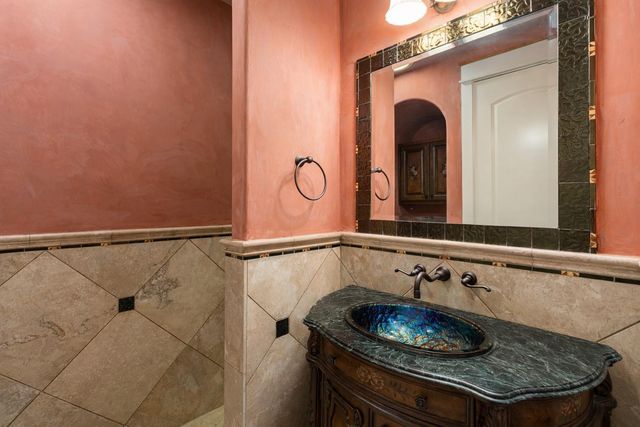 23426 Oscar RD, Spicewood, TX 78669