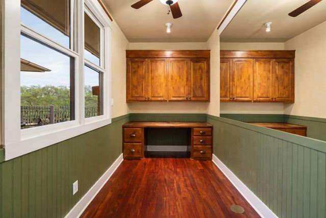 23426 Oscar RD, Spicewood, TX 78669