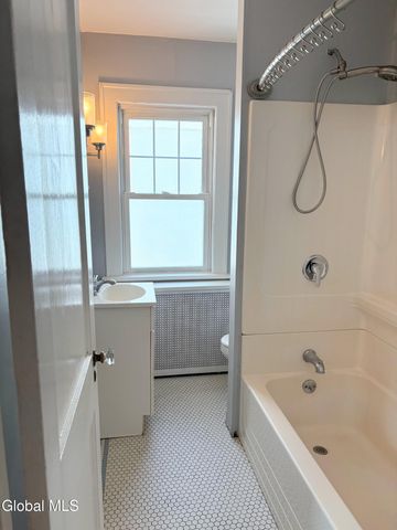 67 Harris Avenue, Albany, NY 12208