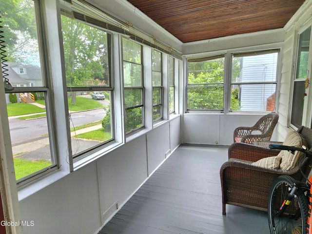 67 Harris Avenue, Albany, NY 12208