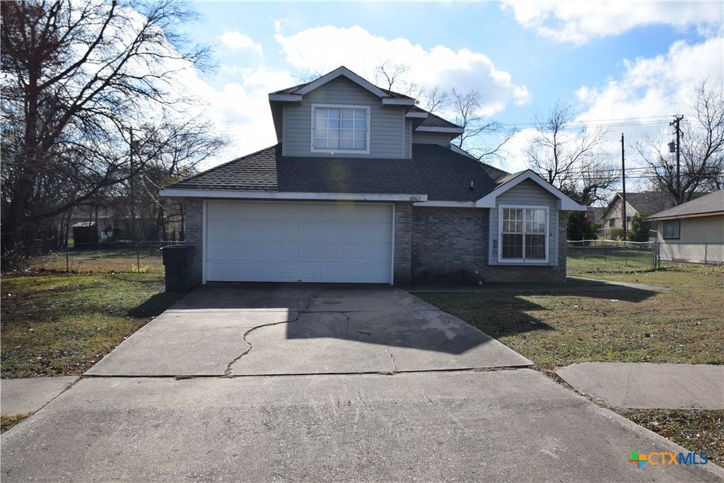 Image 8 of property listing at 2302 Bluejay Drive, Killeen, TX 76549