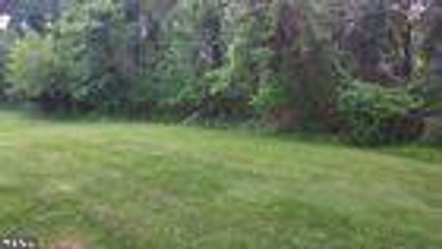 39 LAKEVIEW TER, Hanover, PA 17331