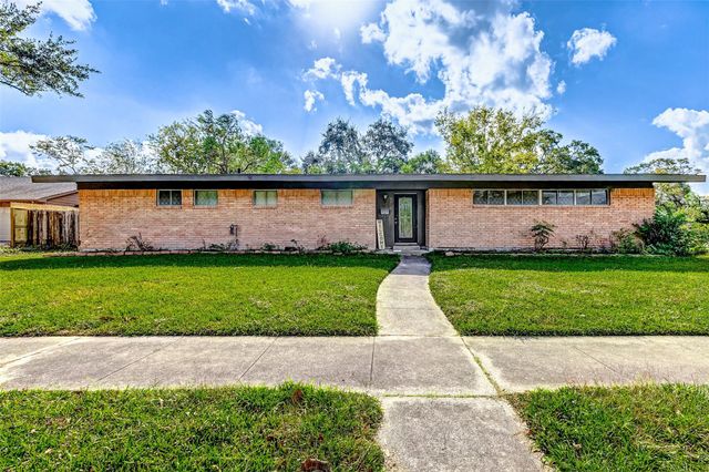 5519 Burlinghall Drive, Houston, TX 77035