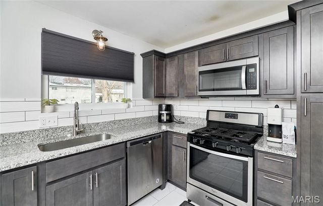 1350 Sandy Drive, Florissant, MO 63031