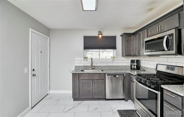 1350 Sandy Drive, Florissant, MO 63031