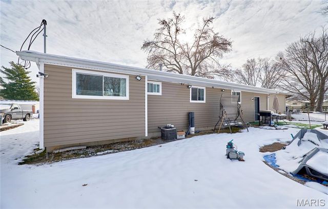 1350 Sandy Drive, Florissant, MO 63031