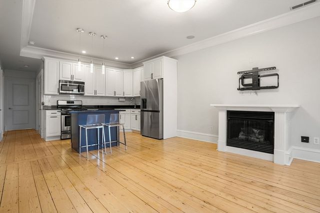 703 East 4th St 2, Boston, MA 02127